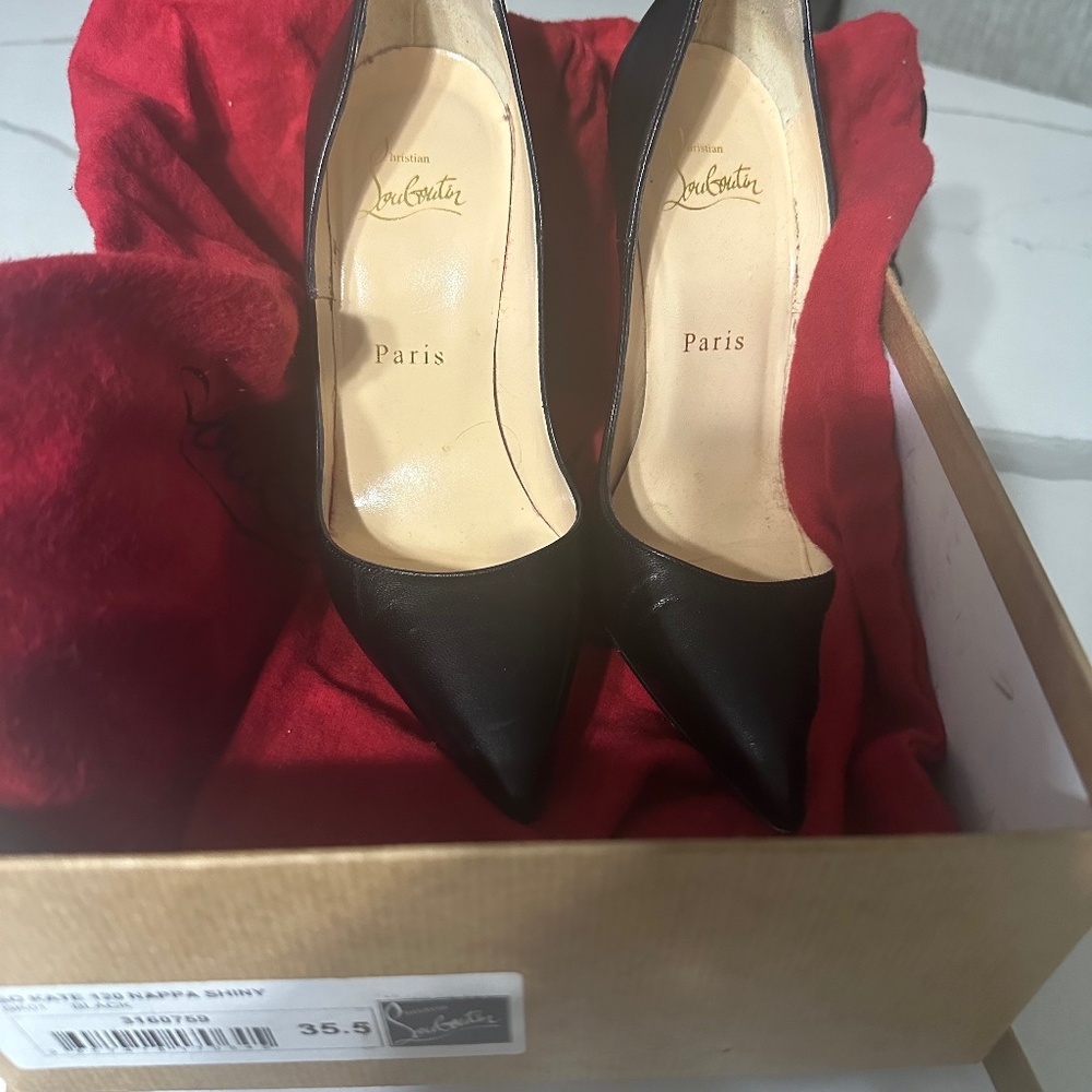 Christian Louboutin So Kate leather shoes